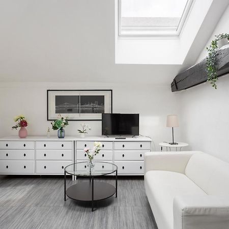 2 Bedroom 2 Bathroom Apt - Duomo 1 Milano Ngoại thất bức ảnh