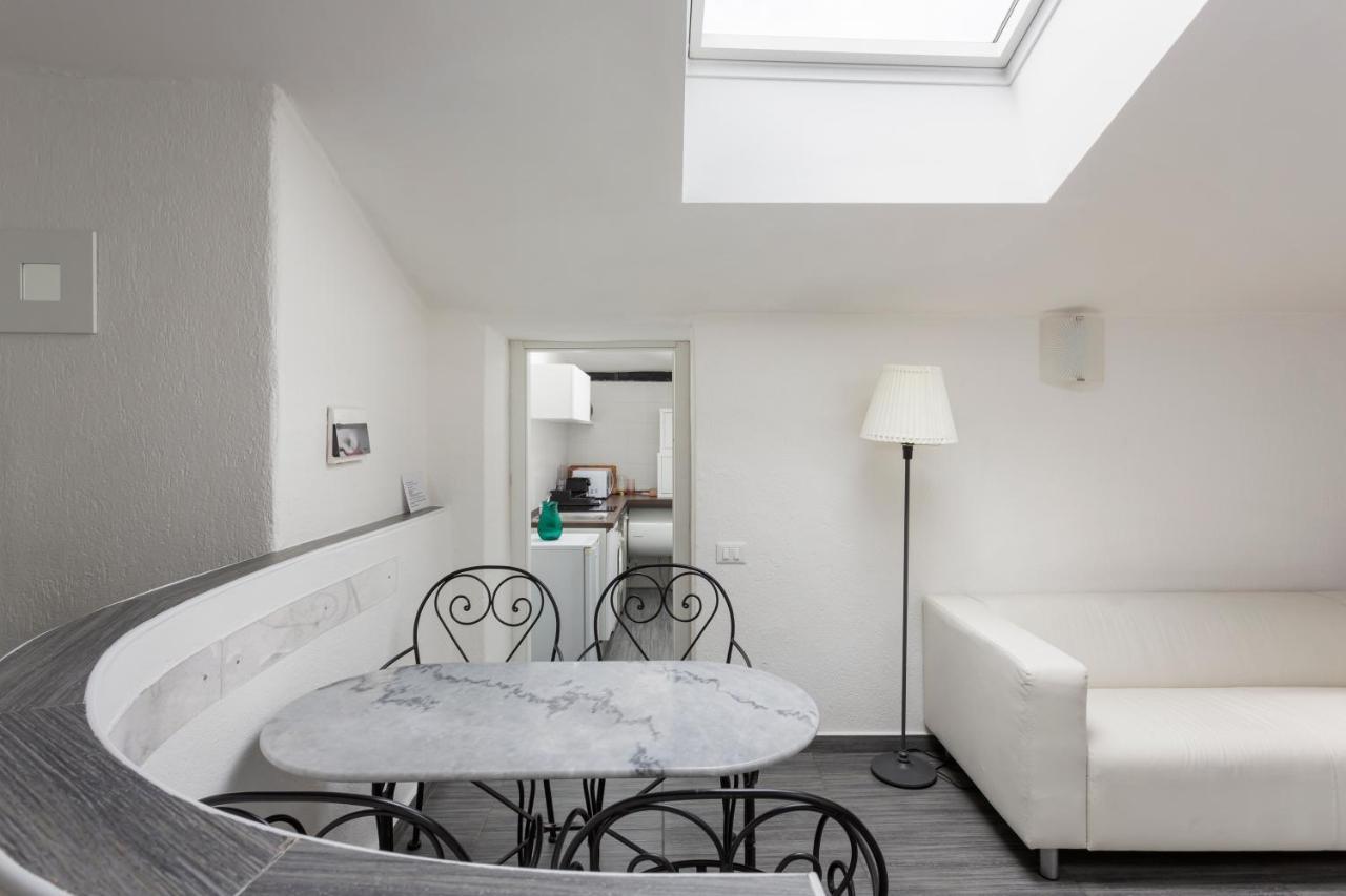 2 Bedroom 2 Bathroom Apt - Duomo 1 Milano Ngoại thất bức ảnh